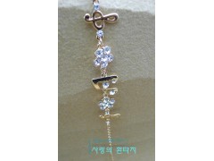 义乌饰品批发 奢华版 闪钻音乐符号手链 音符手手饰图2