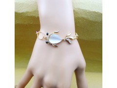 手链批发 精致猫眼石小金鱼手链 韩版手饰手链图2