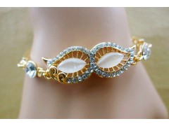 韩版2013新款时尚百搭饰品 缪斯女神的眼睛唯美镶钻手链图3