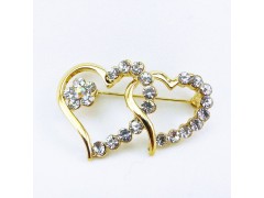 韩国正品 韩版 桃心爱心胸针 新款镶钻胸针 饰品批发图2